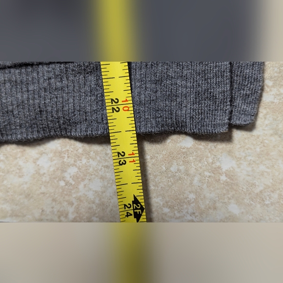 Lacoste Grey New Wool Cardigan Size Small - Picture 7 of 8